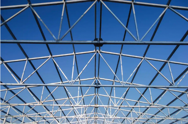 网架钢结构在新能源领域的应用