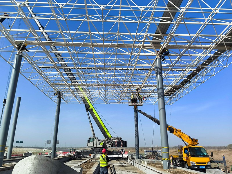 山东七建建工有限公司小编带您了解近期国内钢结构行业